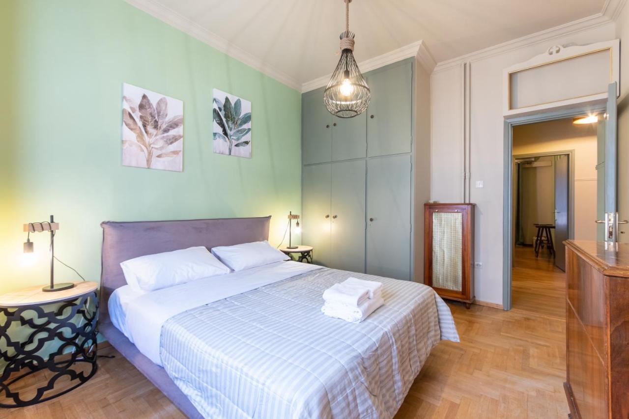 Vintage House Near Downtown Apartment Athena Bagian luar foto