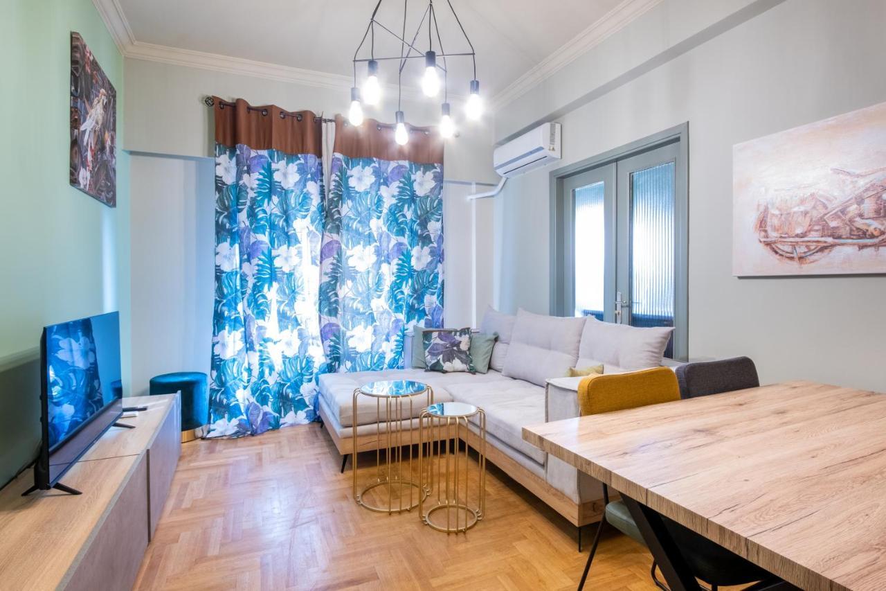 Vintage House Near Downtown Apartment Athena Bagian luar foto