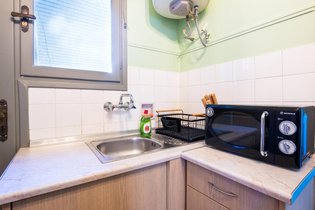 Vintage House Near Downtown Apartment Athena Bagian luar foto